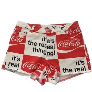 Forever 21 Coca Cola Collab Cut Off Shorts Size Medium Waist 28 NWOT